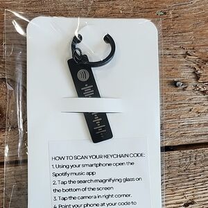 Black Spotify Keychain